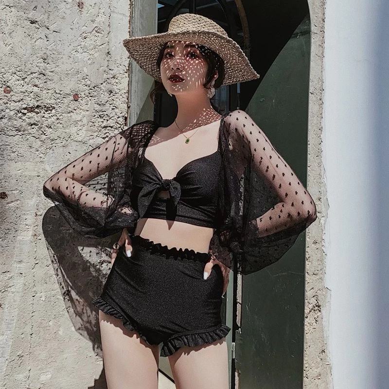 บิกินี่เซ็ต 2 ชิ้นแขนยาว กางเกงขาสั้น(มีขอบ)สีดำ Lady ผู้หญิง เสื้อผ้า-1